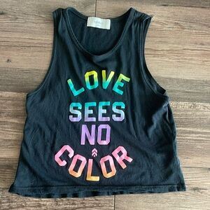 Cropped workout tank